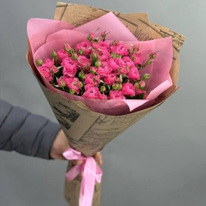 Букет из 5 розовых кустовых роз (50 см) в Черноголовке