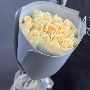 Букет из 25 роз Аваланж (50 см) в Черноголовке