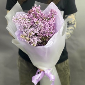 Букет из 9 веток ароматной сирени в Черноголовке