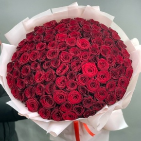 Букет "Париж" из 101 красной розы (60 см) в Черноголовке