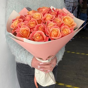 Букет из 21 розы Мисс Пигги ( 50 см ) в Черноголовке