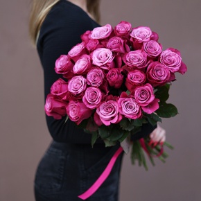 Букет из 25 роз Космик (50 см) в Черноголовке