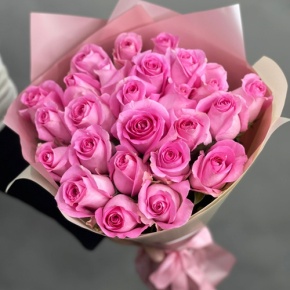 Букет из 25 розовых роз кения (40 см) в Черноголовке