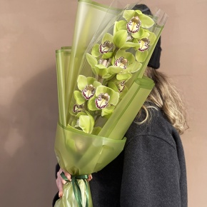 Букет из лаймовой орхидеи в Черноголовке