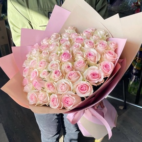 Букет 101 роза Свит ревиваль (60 см) в Черноголовке