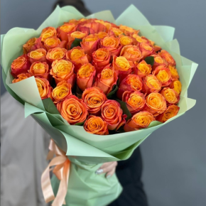 Букет из 71 огненной розы (40 см) в Черноголовке