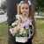 Композиция с георгинами на 1 сентября в белом ящике в Черноголовке Композиция с георгинами на 1 сентября в белом ящике в Черноголовке