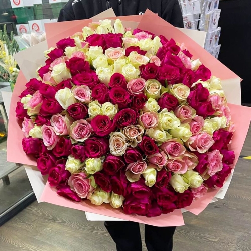 Букет 151 роза ягодный микс (40 см) в Черноголовке
